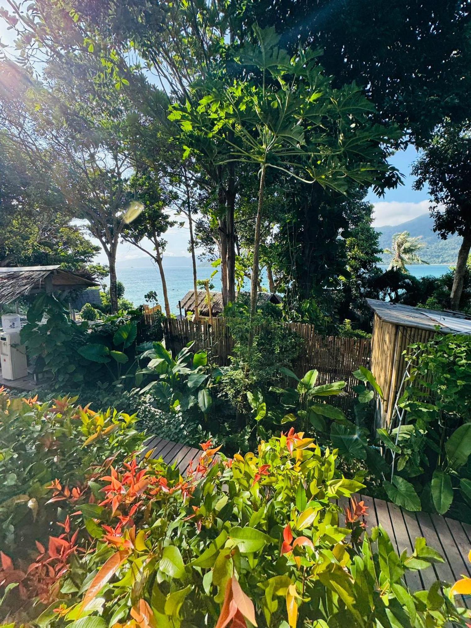 Bayview Sunset Hotel Koh Lipe Bagian luar foto